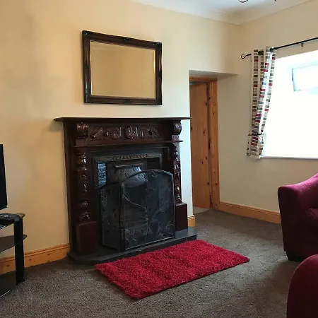 بيت للعطل High Road Dooagh